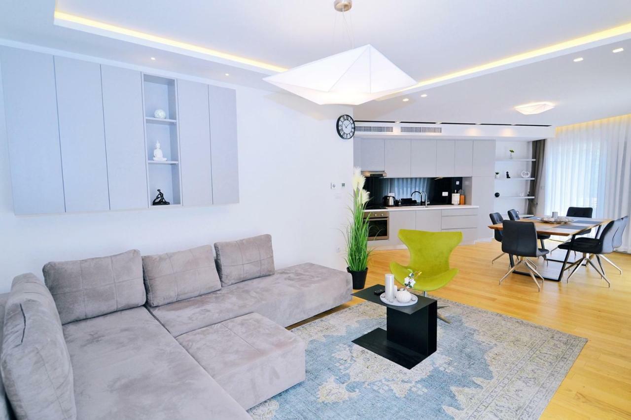 Apartments In Villa Ziza, Rooftop Swimming Pool Opatija Exterior foto